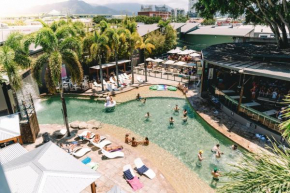 Gilligan's Backpacker Hotel & Resort Cairns